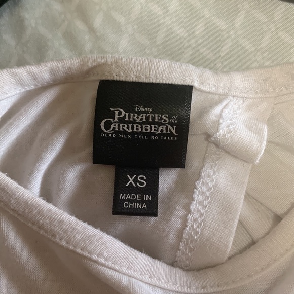 Pirates of the Caribbean cropped t-shirt - Picture 3 of 3